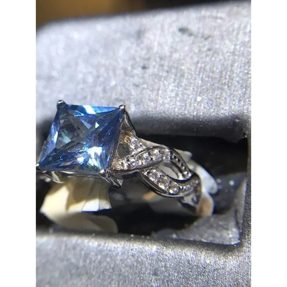 Robson Jewelers Ring Sz5 Square Blue CZ Silver 925 (All Stones Simulated) Pretty